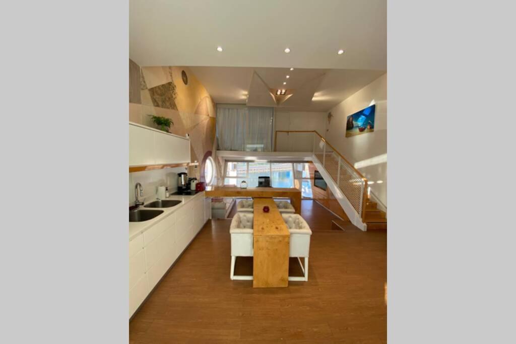 Haverim Ba'Lagouna Amazing Duplex 3Br Front Sea Appartement Eilat Buitenkant foto